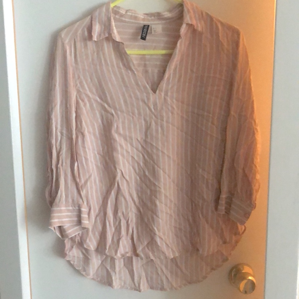 H&M Divided three-quarter sleeved collared v-neck